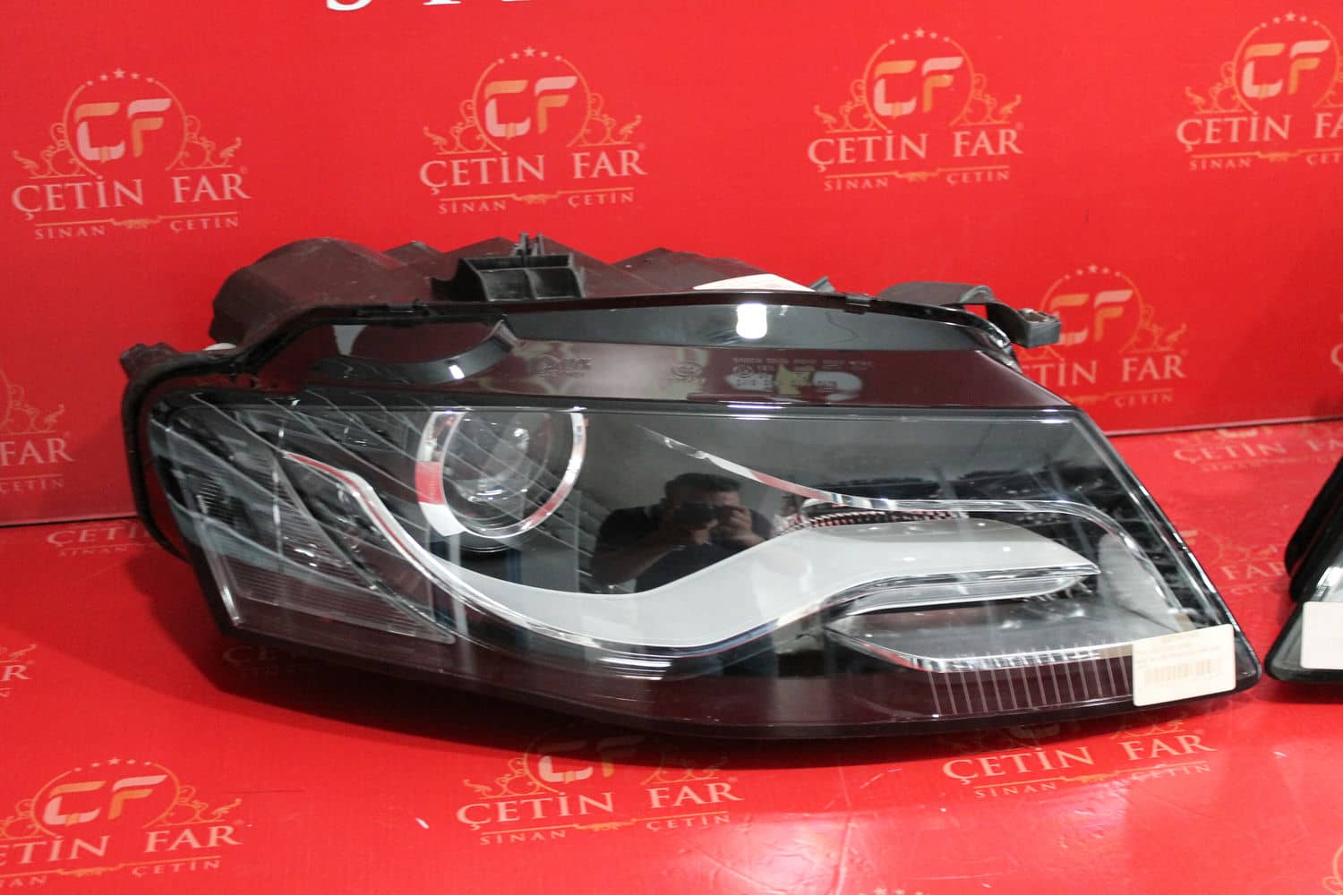 Audi A4 AUDİ A4 XENON SAĞ SOL FAR 2008-2012